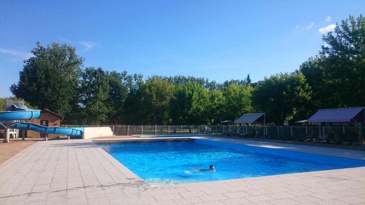 Camping le Rocher de la Granelle Le Bugue Esterno foto